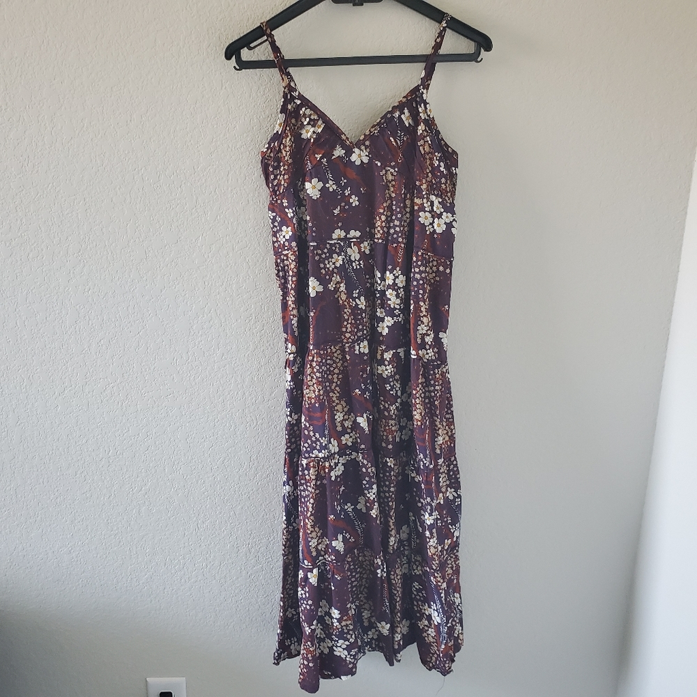 Folded & hung floral tiered maxi dress